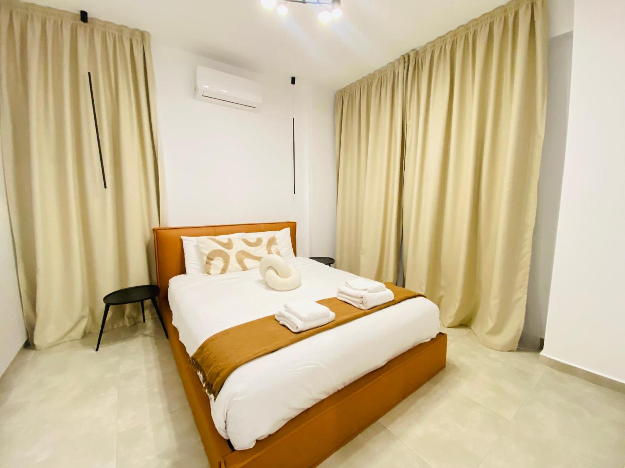 Sea View Penthouse Universal Residences Paphos